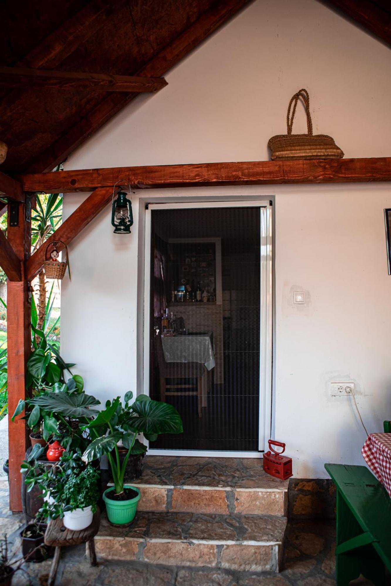 Prenociste Lelic Villa วาลเยโว ภายนอก รูปภาพ