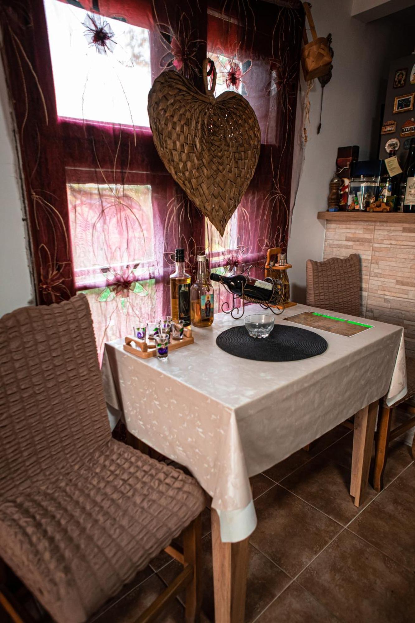 Prenociste Lelic Villa วาลเยโว ภายนอก รูปภาพ